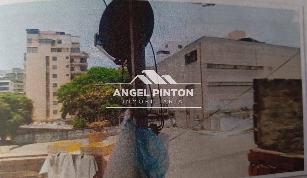 Foto 6 de Local comercial en La Florida, Caracas