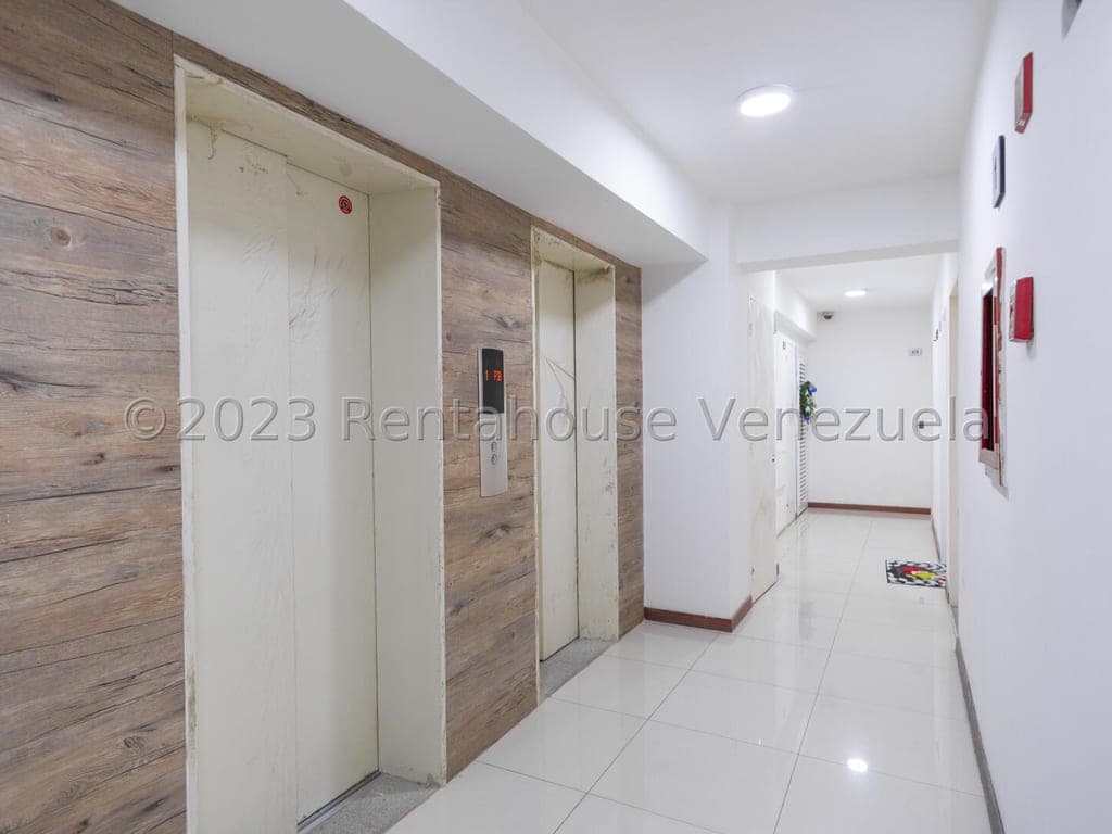 Foto 3 de Apartamento en La Boyera, Caracas