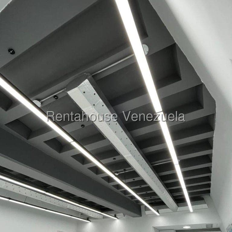Foto 10 de Local comercial en Las Mercedes, Caracas
