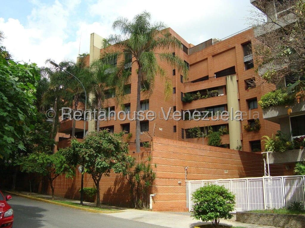 Foto 2 de Apartamento en Campo Alegre, Caracas