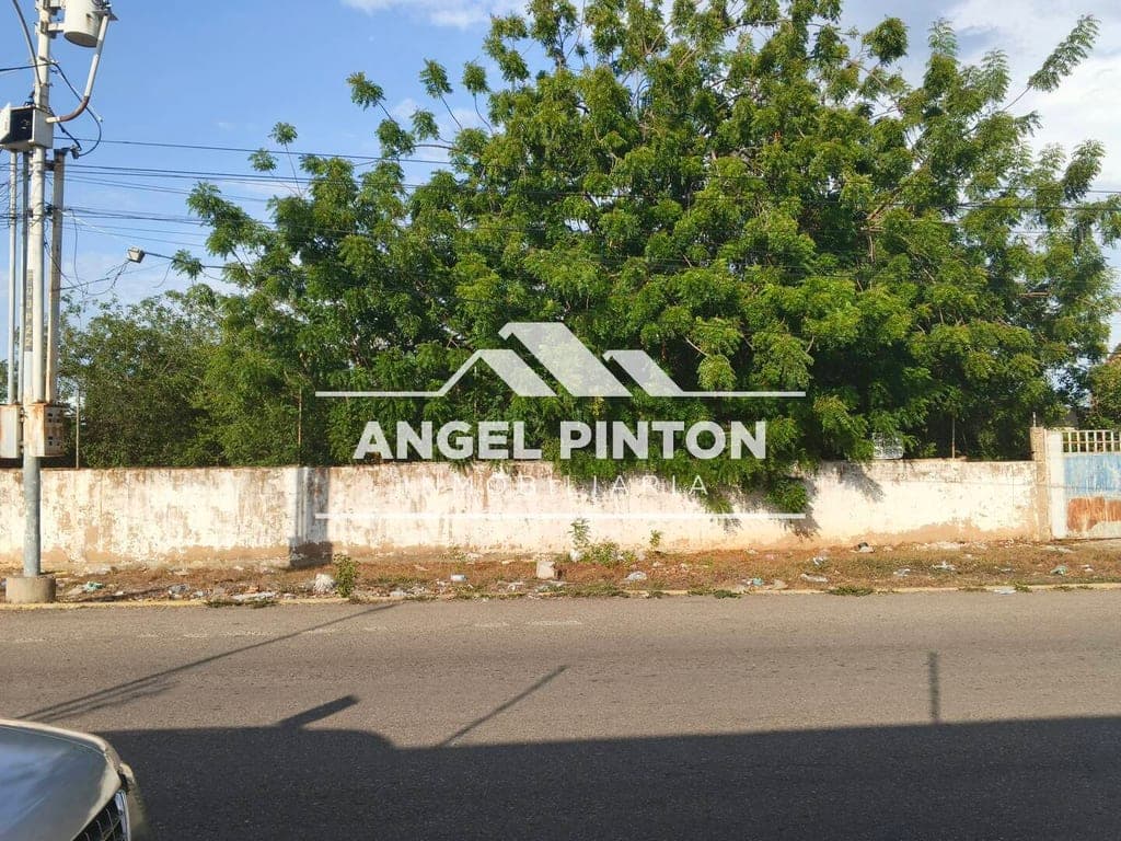 Terreno en Calle Falcón, Maracaibo