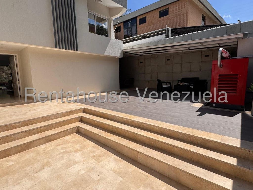 Foto 2 de Casa en Colinas del Tamanaco, Caracas