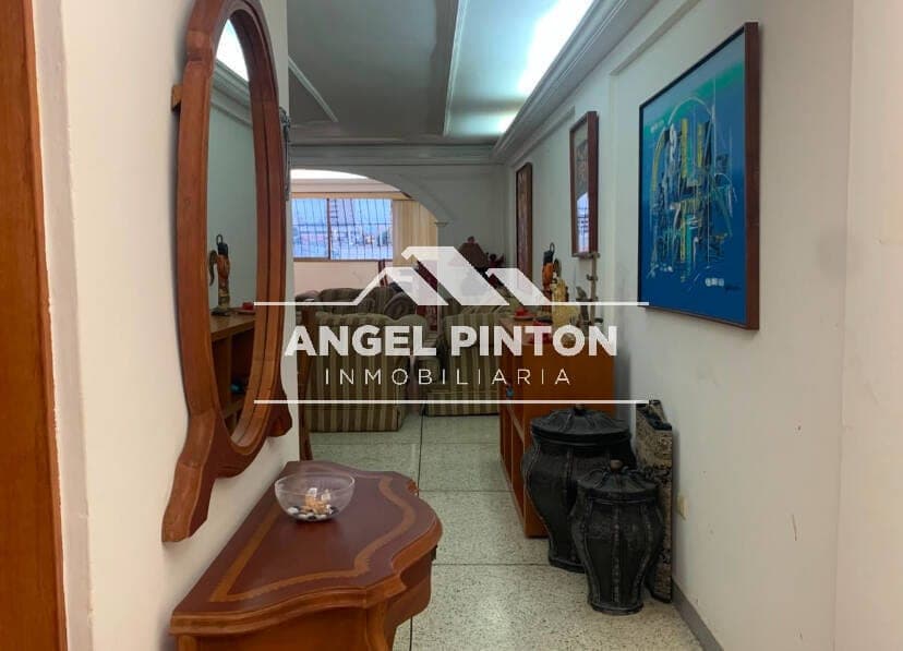 Foto 10 de Apartamento en Avenida Las Delicias, Maracaibo