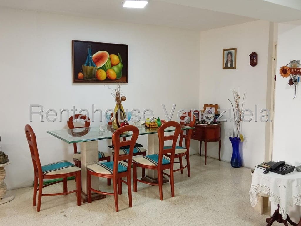 Foto 3 de Apartamento en Parroquia Santa Rosalía, Caracas
