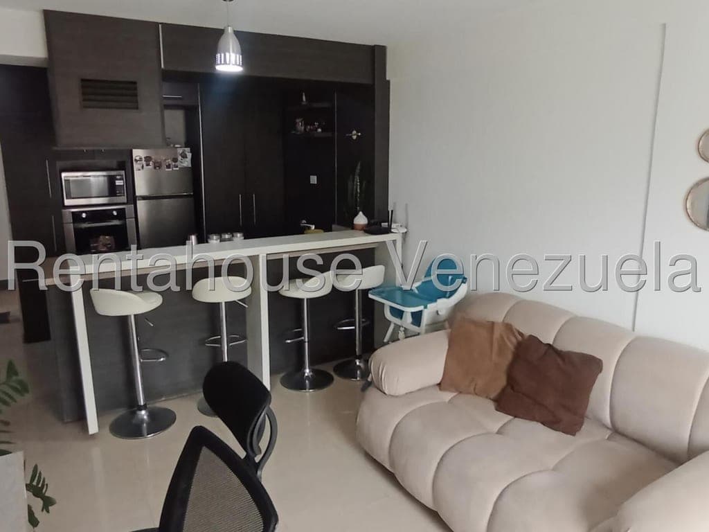 Foto 2 de Apartamento en Miravila, Caracas