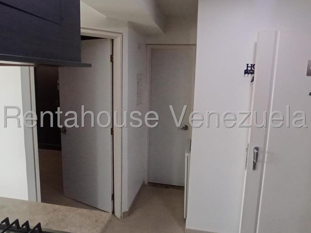 Foto 7 de Apartamento en Miravila, Caracas