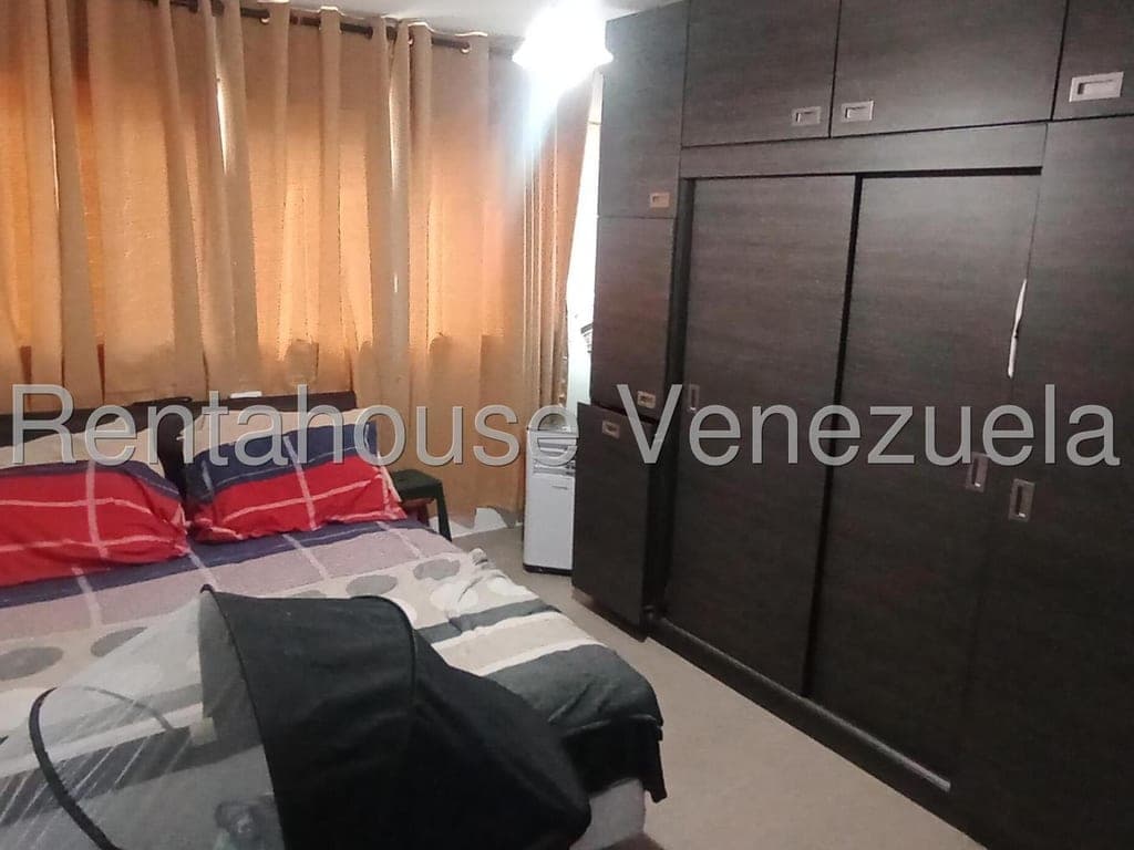 Foto 9 de Apartamento en Miravila, Caracas