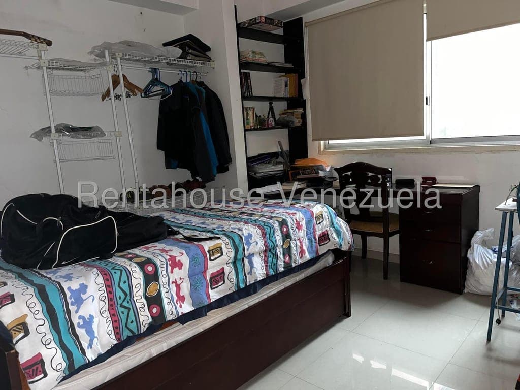 Foto 10 de Apartamento en El Parral, Valencia