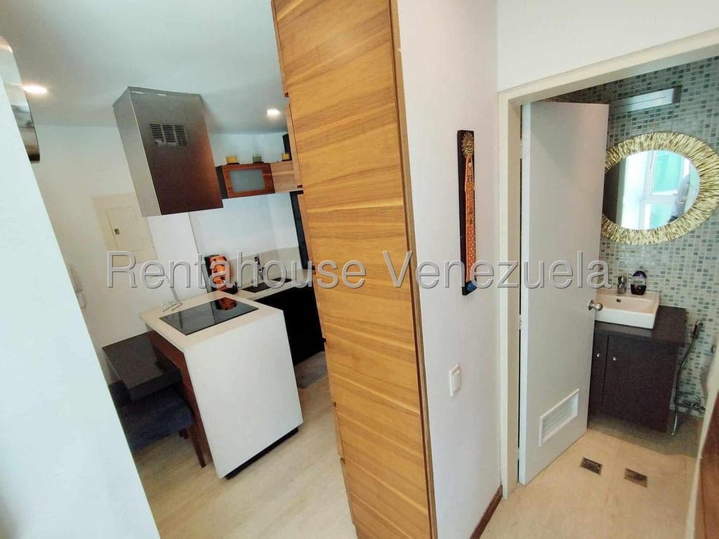 Foto 6 de Apartamento en Los Naranjos de las Mercedes, Caracas