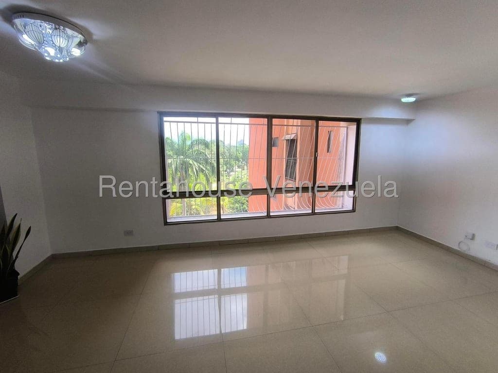 Foto 6 de Apartamento en Avenida Bolivar Norte, Valencia
