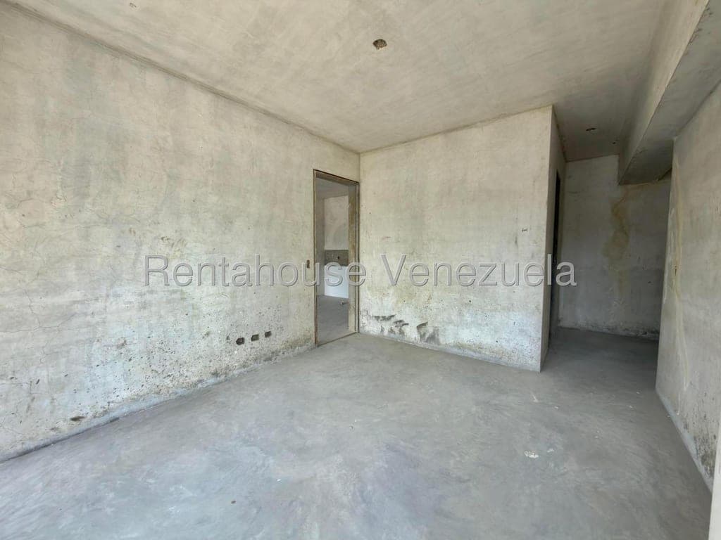 Foto 11 de Apartamento en El Rosal, Caracas