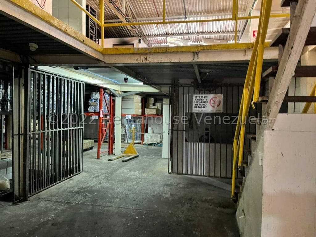 Foto 10 de Galpón en La Trinidad, Caracas