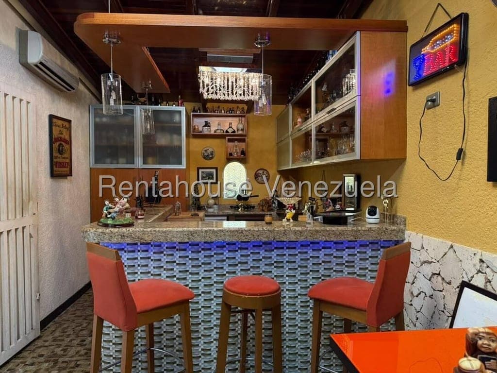 Foto 10 de Casa en Santa Paula, Caracas