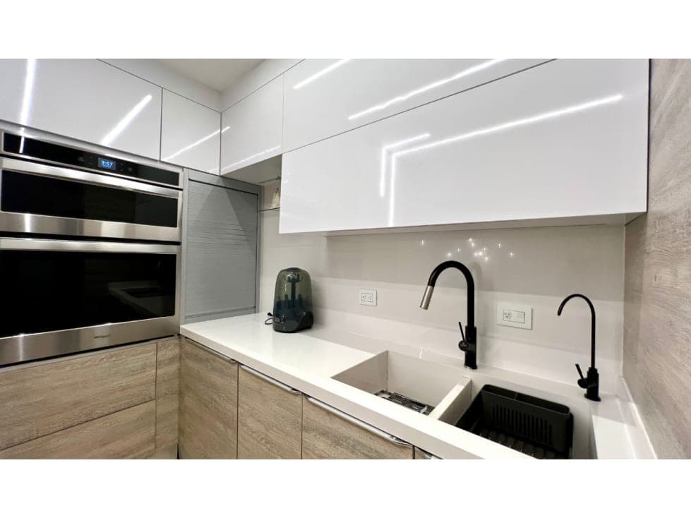 Foto 5 de Apartamento en Lomas del Sol, Caracas