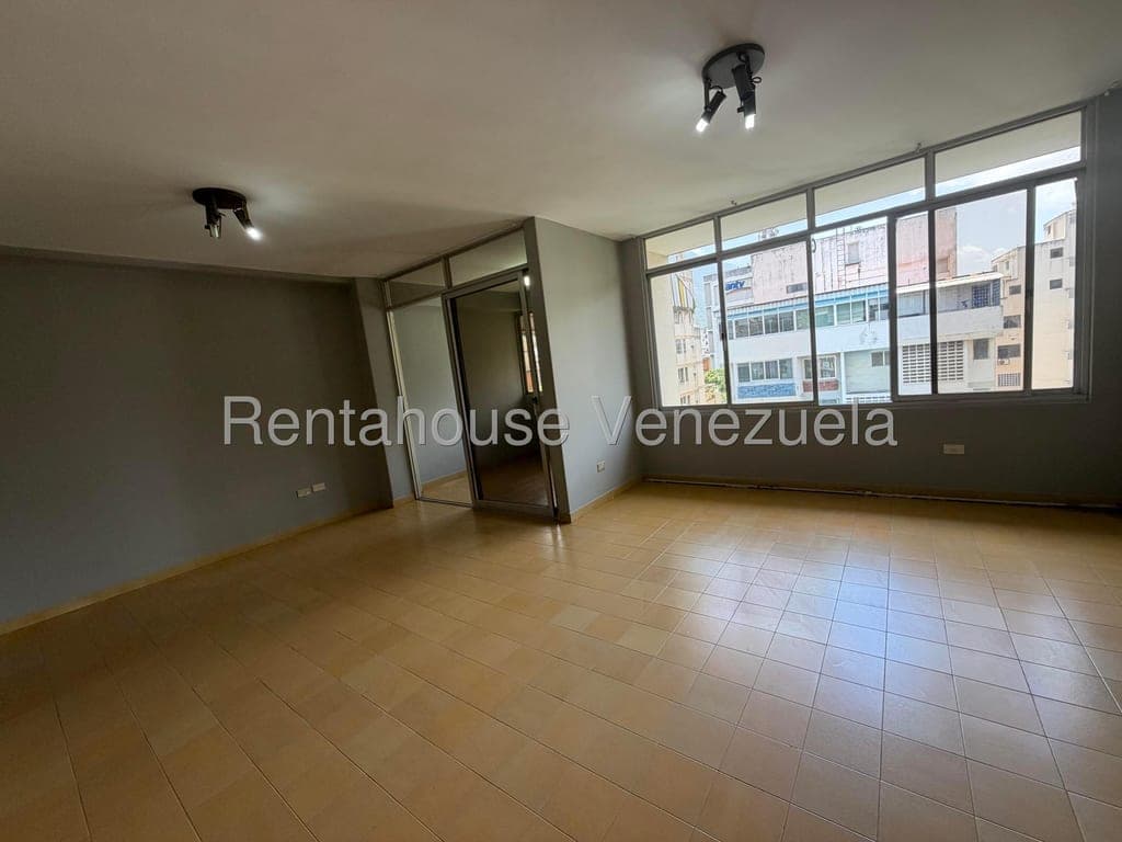 Foto 3 de Apartamento en Los Caobos, Caracas