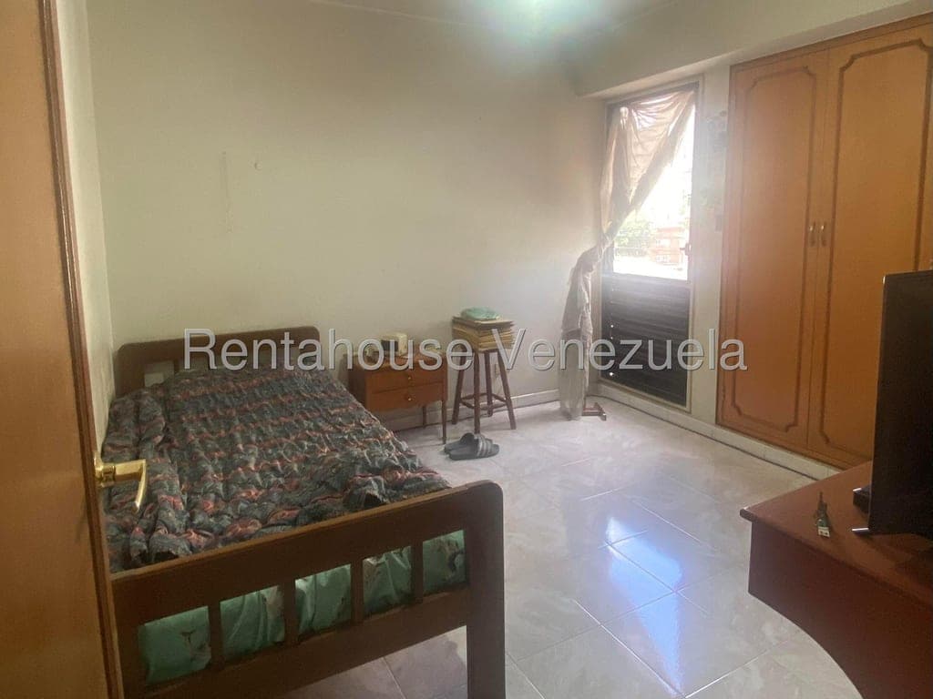 Foto 9 de Apartamento en San Bernardino, Caracas