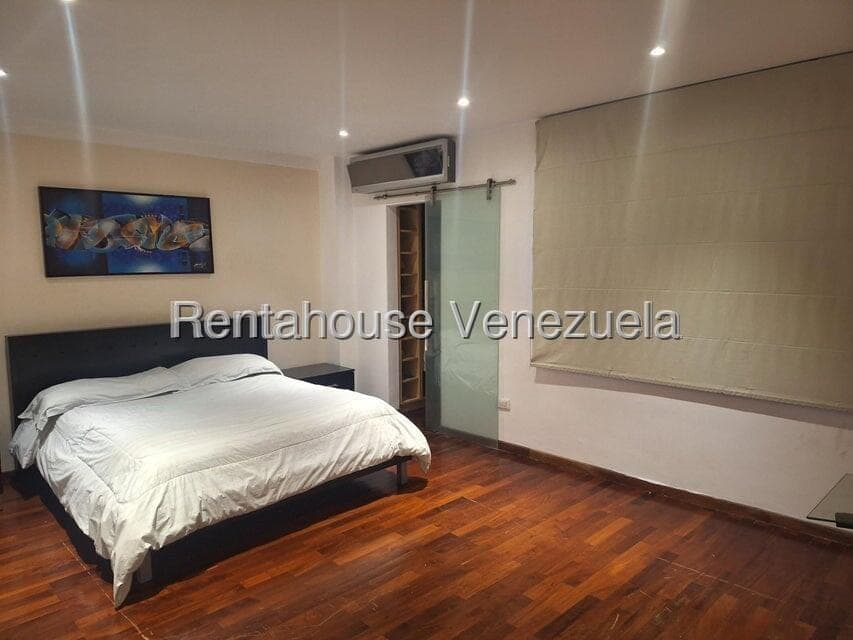 Foto 8 de Apartamento en Los Naranjos de las Mercedes, Caracas