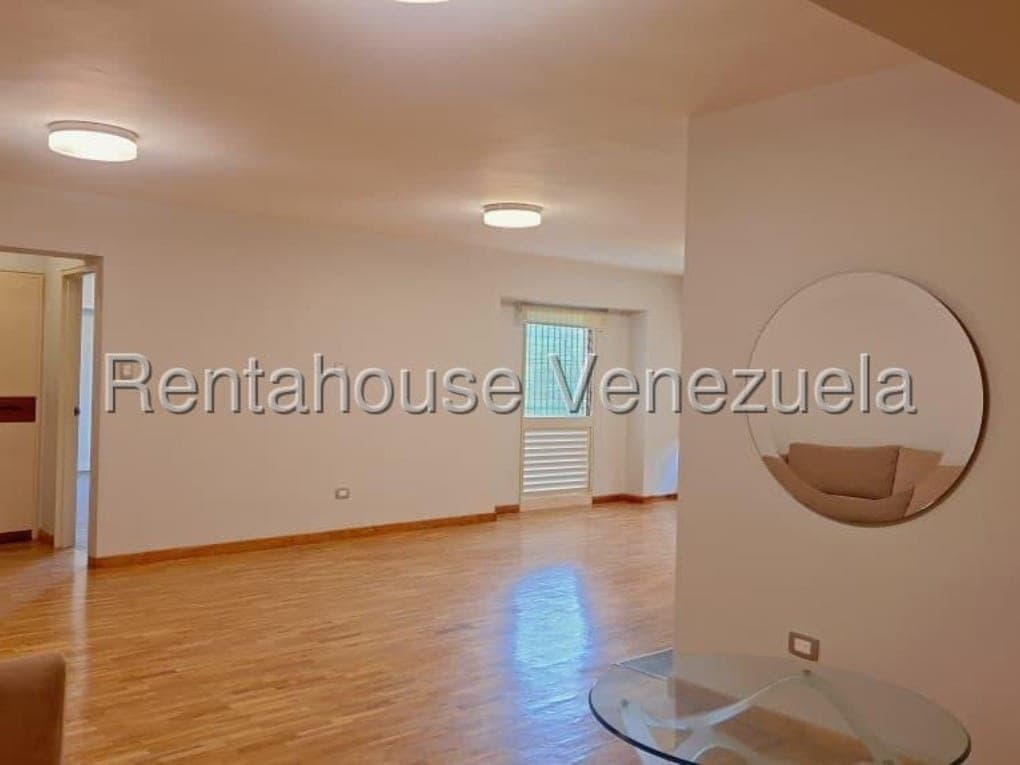 Foto 2 de Apartamento en Campo Alegre, Caracas