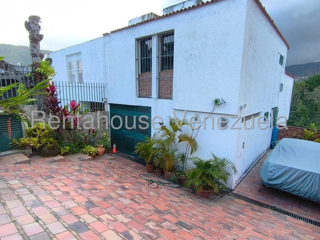 Foto 2 de Casa en Lomas De La Trinidad, Caracas