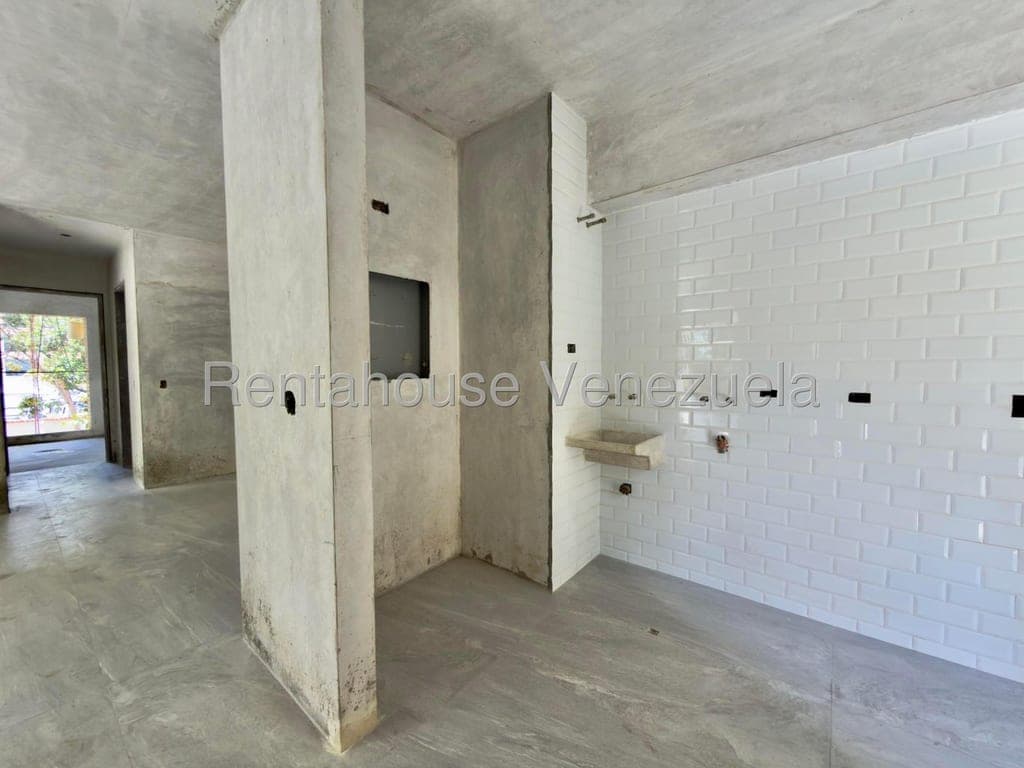 Foto 5 de Apartamento en El Rosal, Caracas