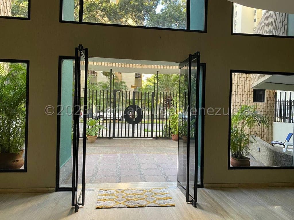 Foto 2 de Apartamento en Valles de Camoruco, Valencia