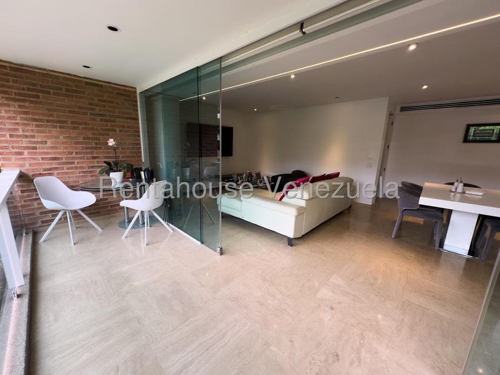 Foto 4 de Apartamento en Campo Alegre, Caracas