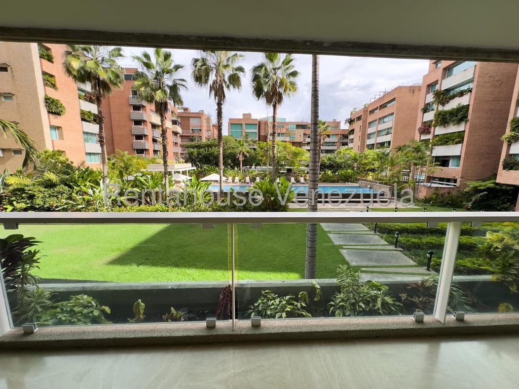 Foto 7 de Apartamento en Campo Alegre, Caracas