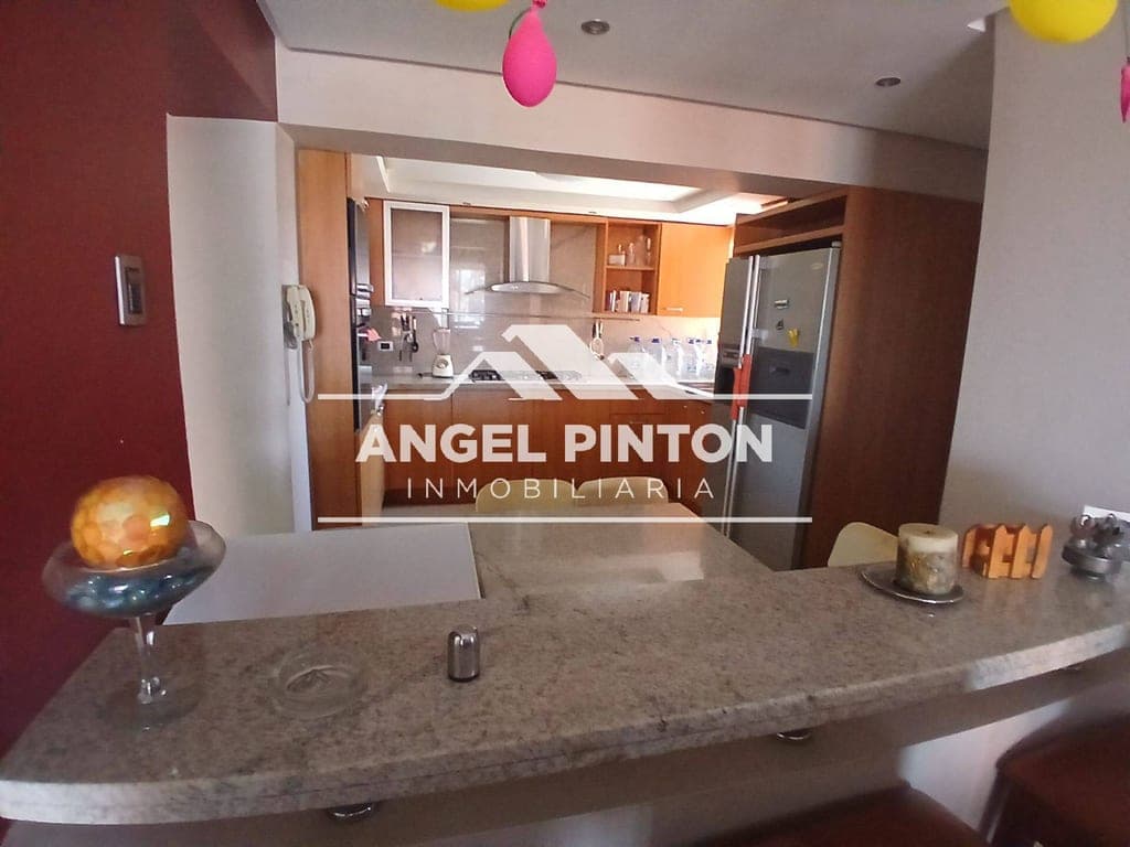 Foto 6 de Apartamento en La Lago, Maracaibo