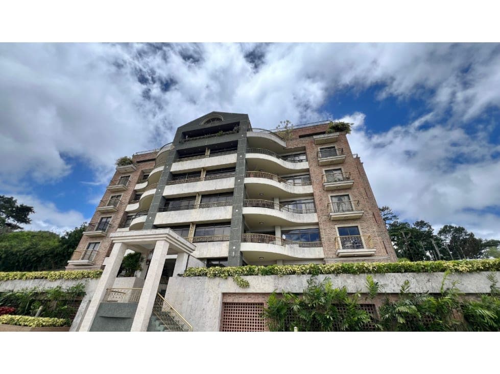Apartamento en Los Naranjos (del Cafetal), Caracas