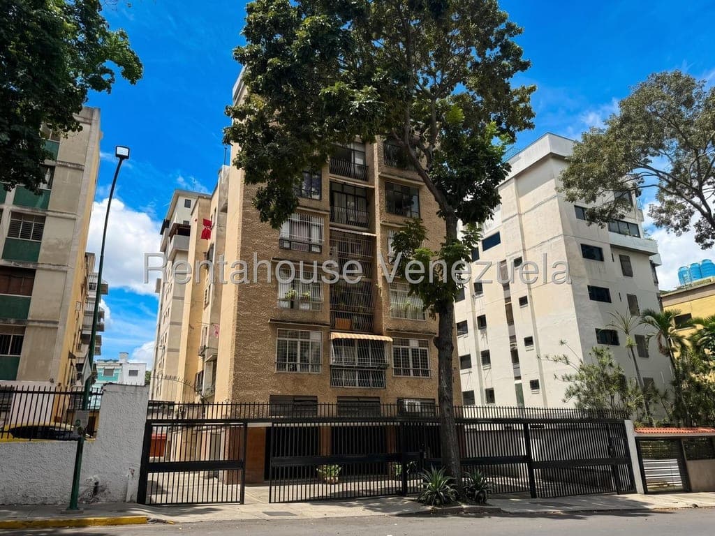 Apartamento en Los Chaguaramos, Caracas