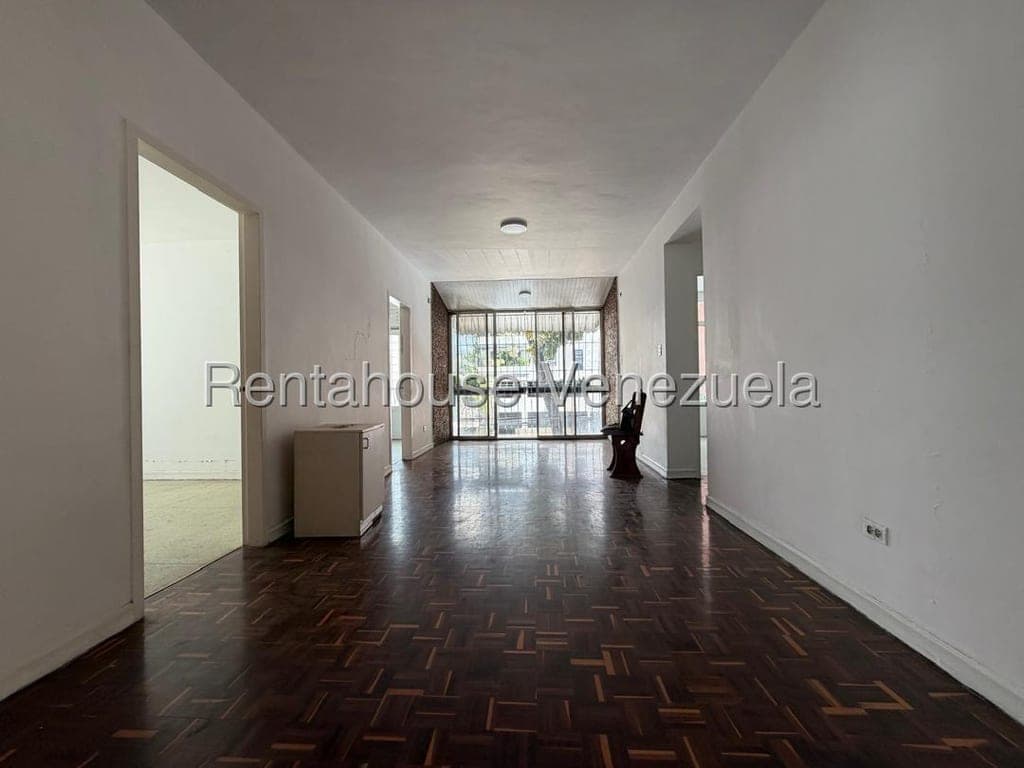 Foto 5 de Apartamento en Los Chaguaramos, Caracas