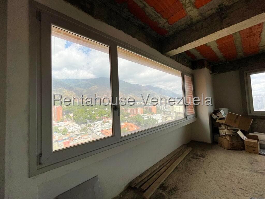 Foto 6 de Oficina en Los Dos Caminos, Caracas