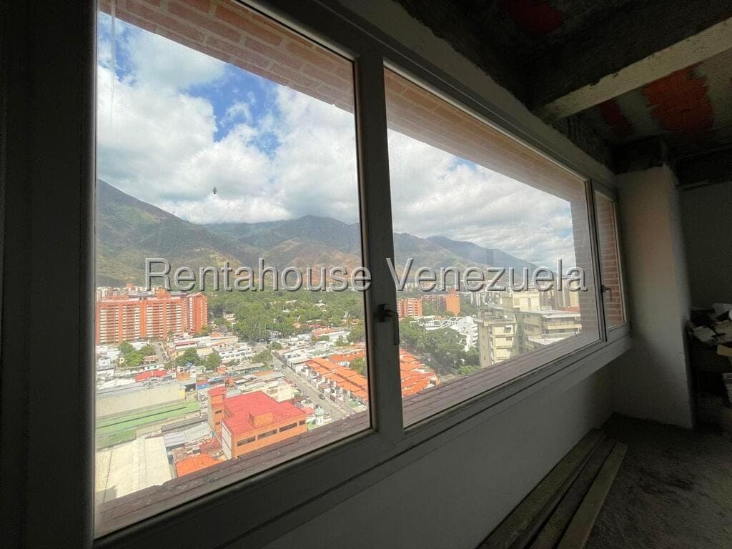 Foto 7 de Oficina en Los Dos Caminos, Caracas