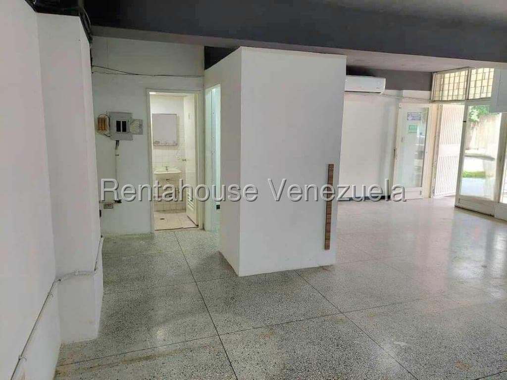 Foto 11 de Local comercial en San José de Tarbes, Valencia