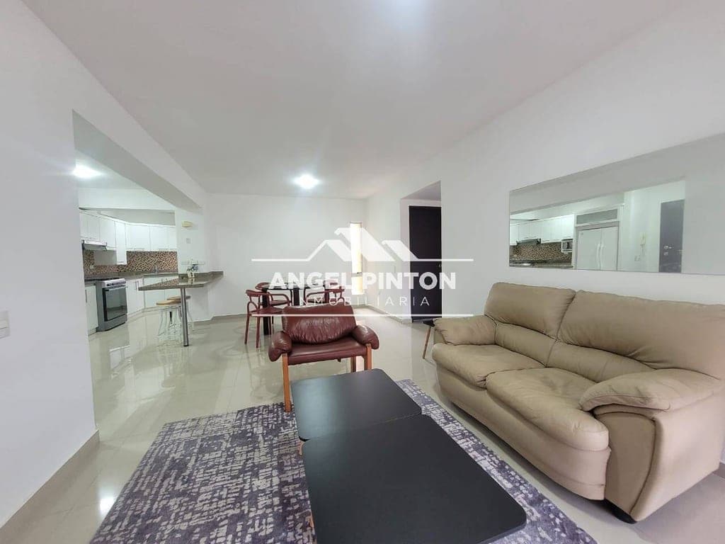 Apartamento en Avenida Cecilio Acosta, Maracaibo