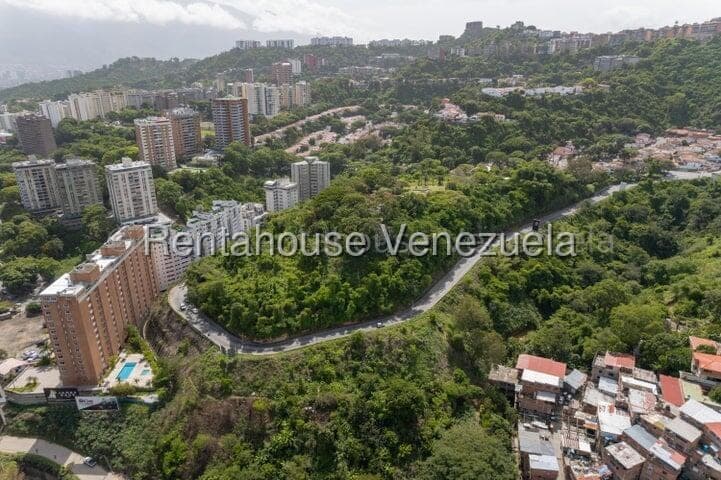Terreno en Santa Inés, Caracas