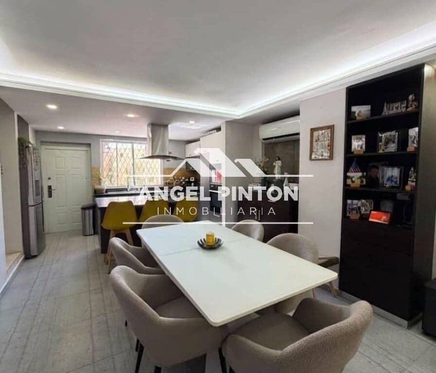 Casa en Avenida Fuerzas Armadas, Maracaibo