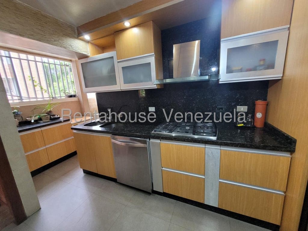 Foto 6 de Apartamento en La Urbina, Caracas
