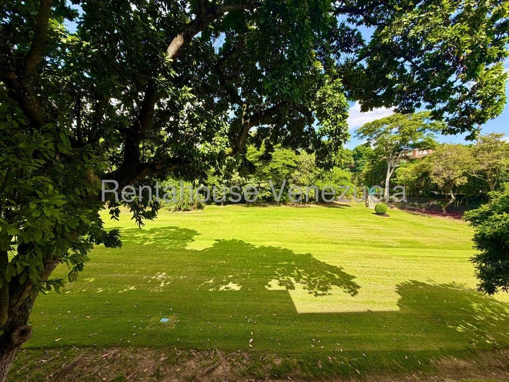 Foto 6 de Apartamento en Los Naranjos de las Mercedes, Caracas