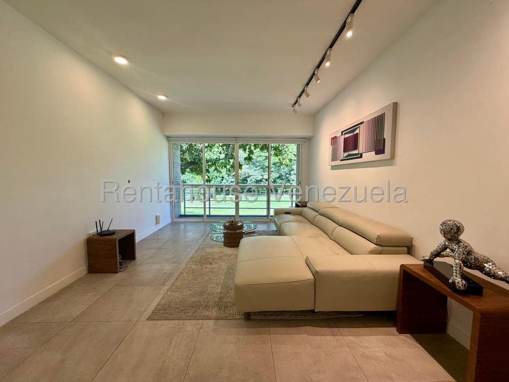 Foto 7 de Apartamento en Los Naranjos de las Mercedes, Caracas