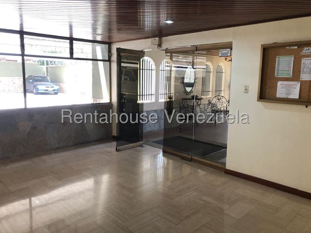 Foto 2 de Apartamento en Valles de Camoruco, Valencia