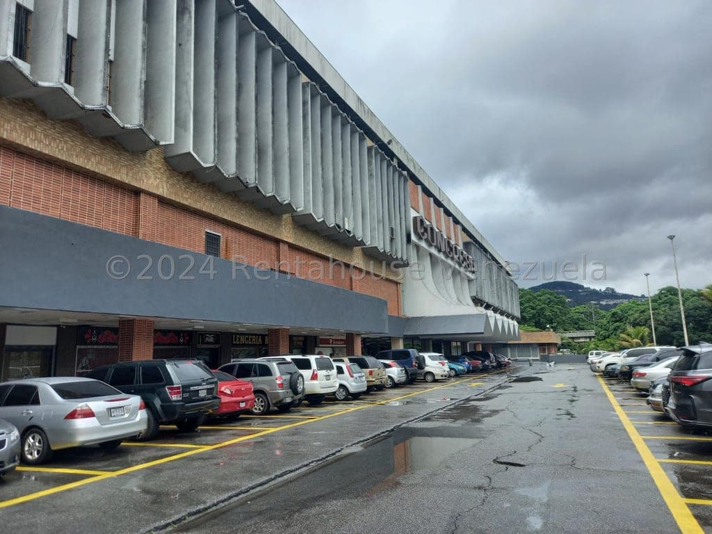Foto 2 de Local comercial en Prados del Este, Caracas