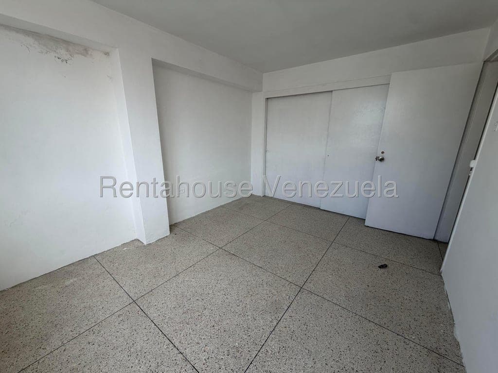 Foto 7 de Apartamento en Trigal Centro, Valencia