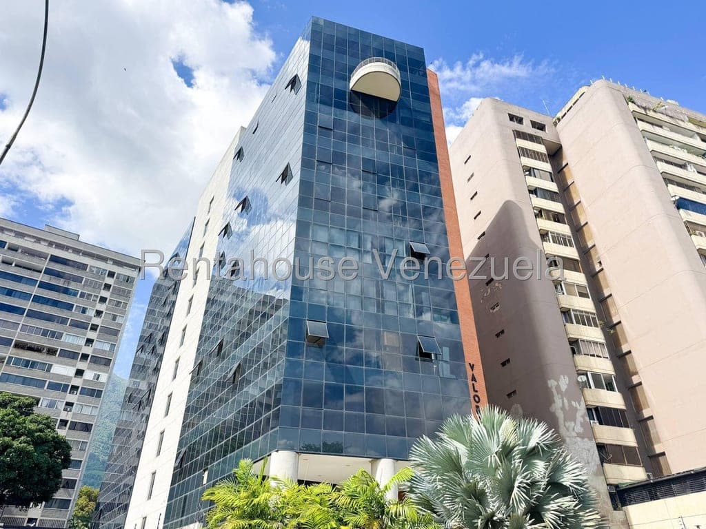 Foto 2 de Oficina en Los Dos Caminos, Caracas