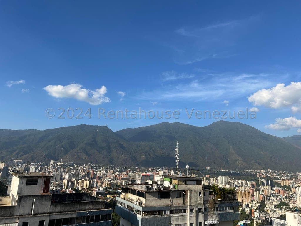 Foto 11 de Apartamento en Colinas de Bello Monte, Caracas