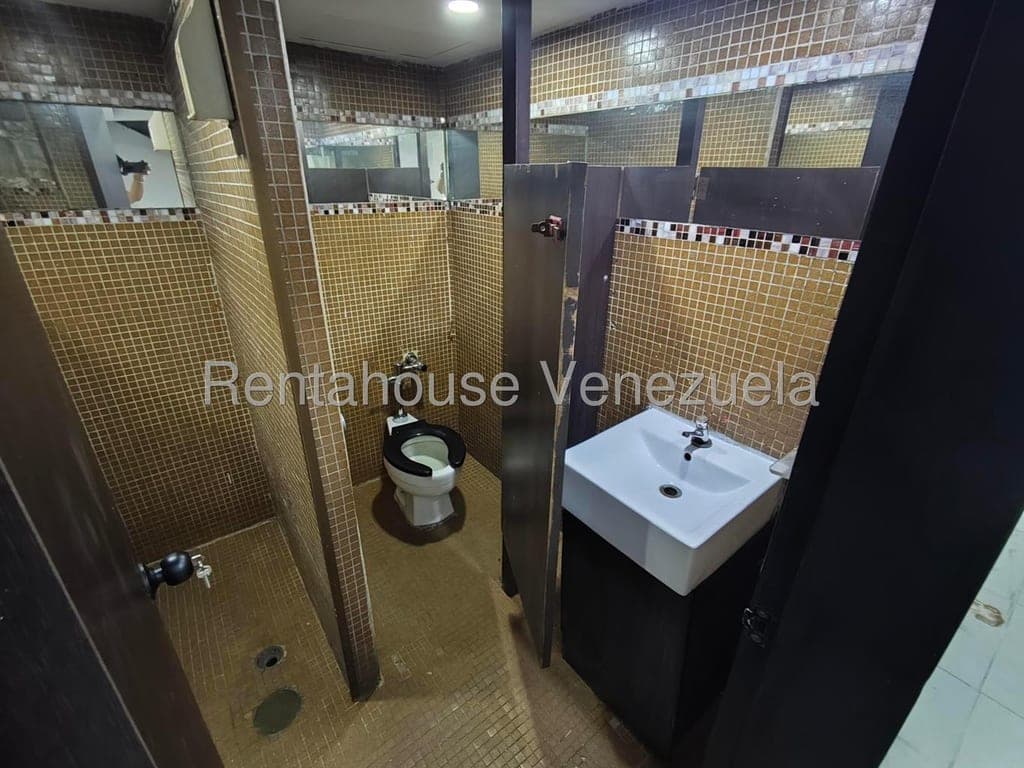 Foto 6 de Local comercial en Macaracuay, Caracas