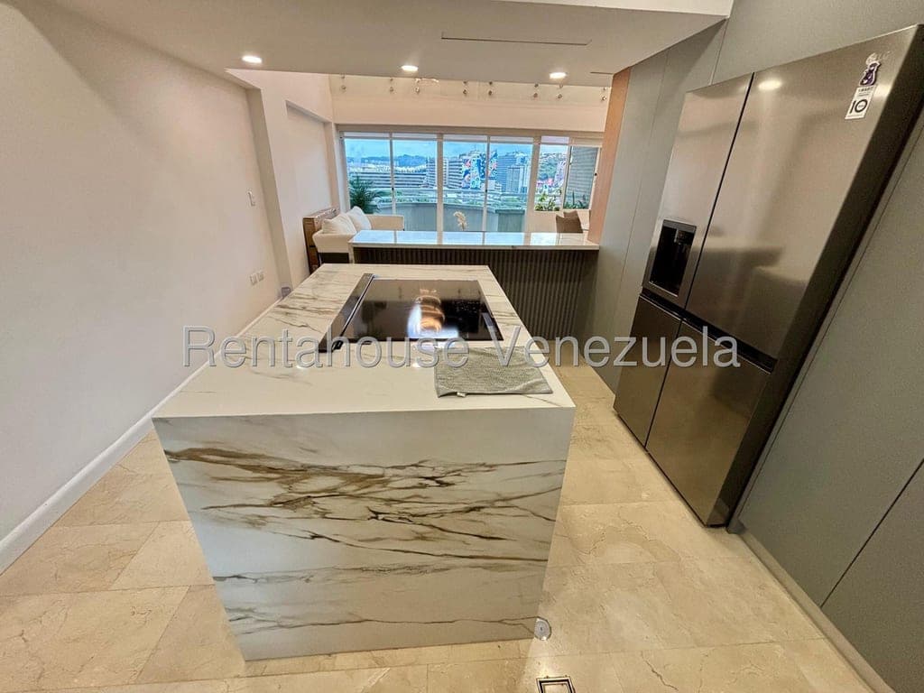 Foto 3 de Apartamento en El Rosal, Caracas