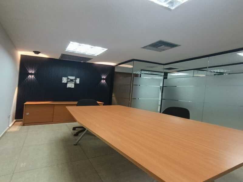 Oficina en Parral Plaza SEMI AMOBLADA Y EQUIP, Barquisimeto