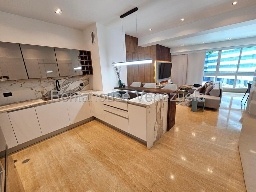 Foto 5 de Apartamento en Campo Alegre, Caracas