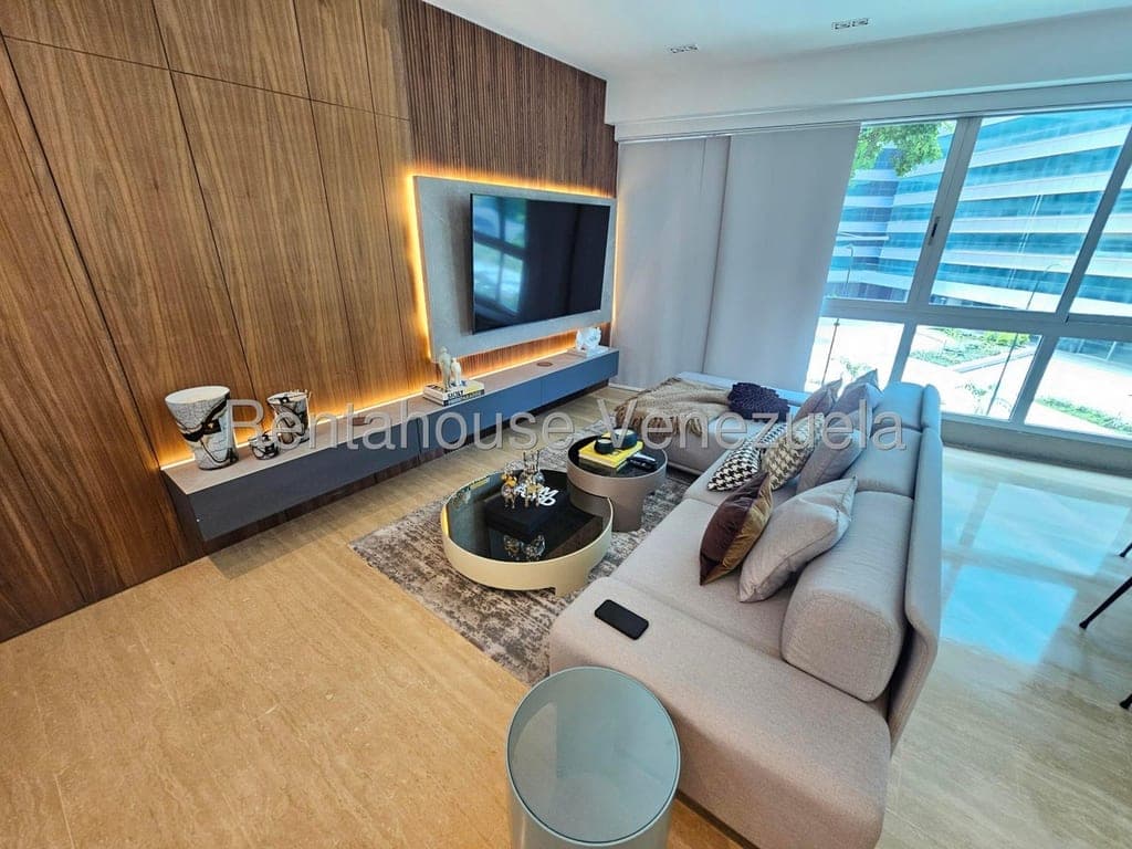 Foto 8 de Apartamento en Campo Alegre, Caracas